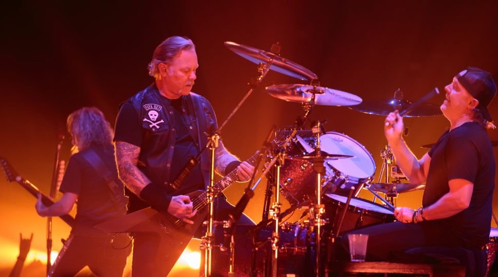 Metallica анонсирует концерт